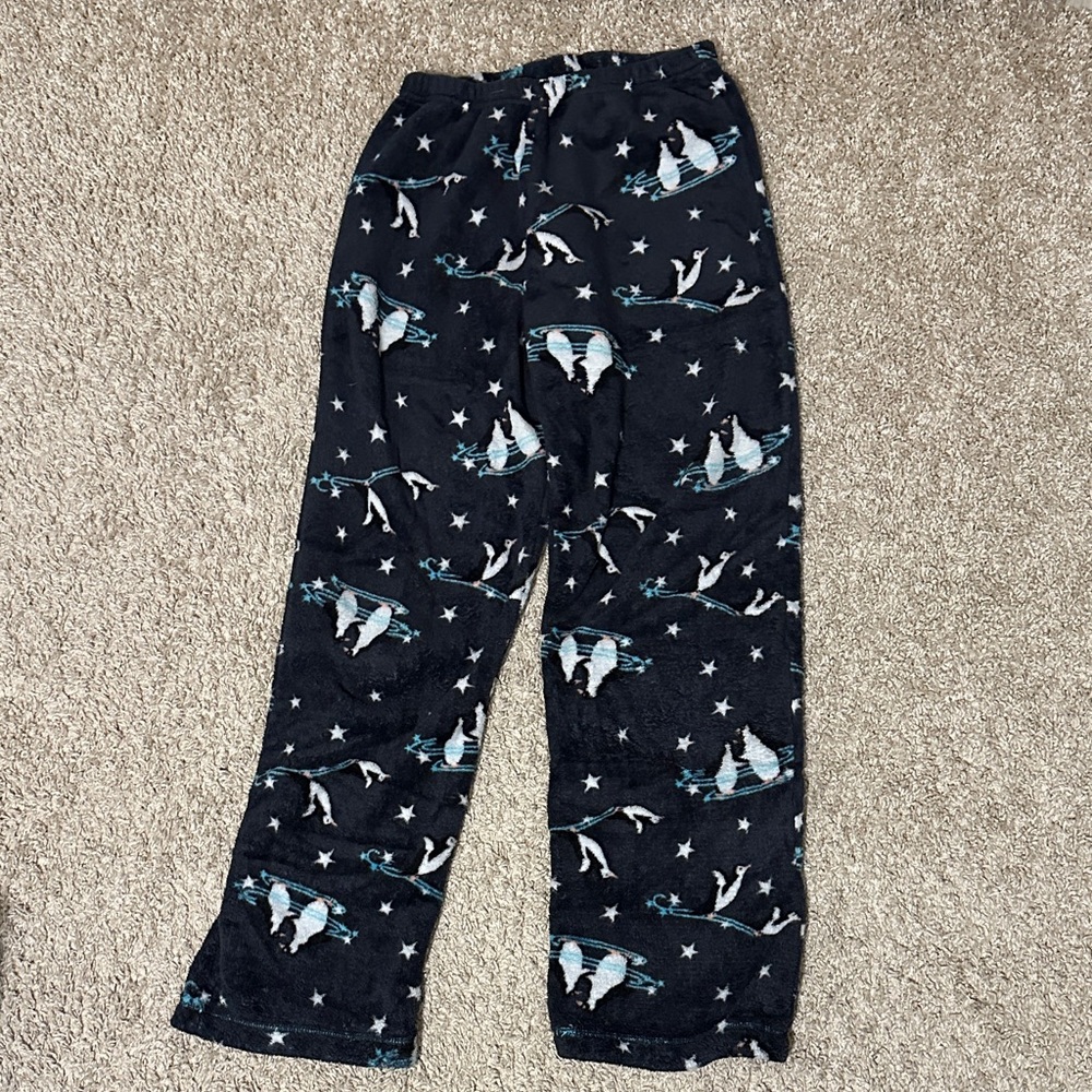 Kids Pajamas with Penguin Print - Black and Blue